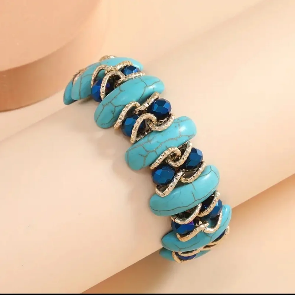Unique Boho Style Crystal High-Quality Turquoise Elaatic Bangle Brecelet.